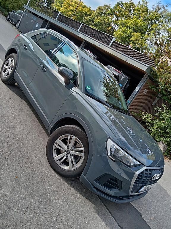 Gebraucht Audi Q3 150 PS (110 kW) 2021 Grau SUV