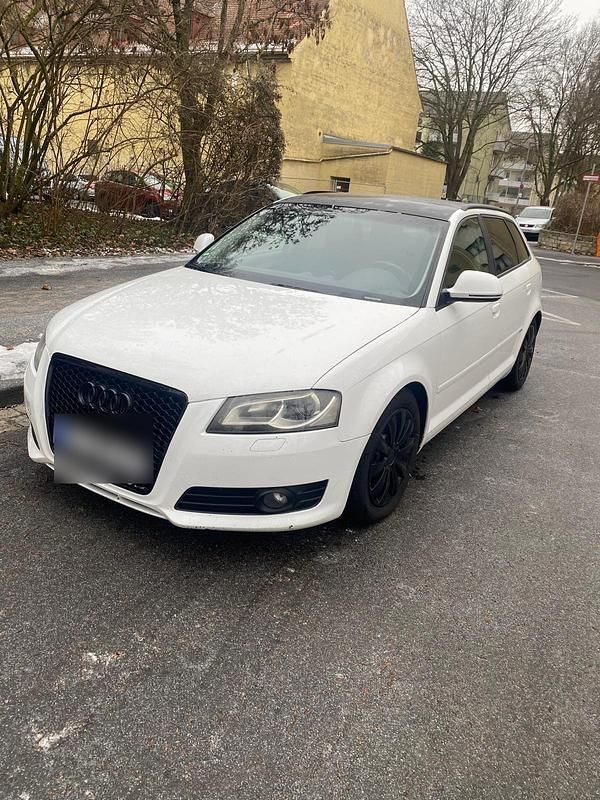 Gebraucht Audi A3 Sportback 125 PS (91 kW) 2008 Weiß Kleinwagen