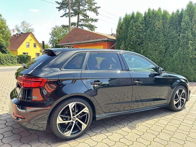 Gebraucht Audi A3 S-Line 150 PS (110 kW) 2020 Mythosschwarz Limousine