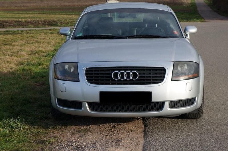 Gebraucht Audi TT Sport 179 PS (131 kW) 1999 Silber Coupé