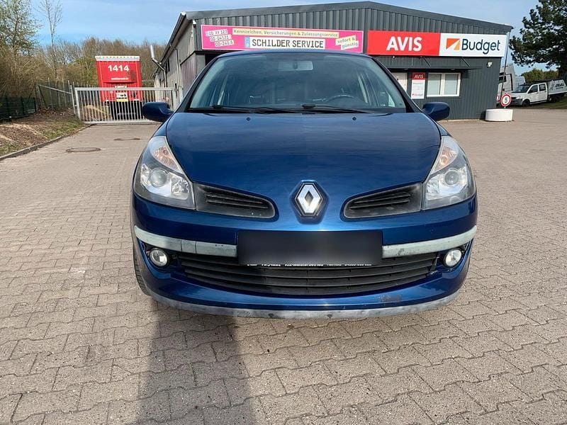 Gebraucht Renault Clio II 111 PS (81 kW) 2007 Blau Kleinwagen