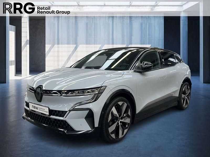 Grau Gebraucht 2022 Renault Mégane Techno Limousine | 26.880 € (Fairer Preis) - Bild 1/3