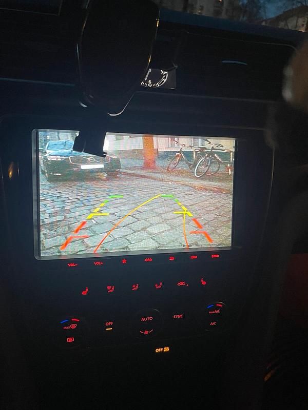 Gebraucht VW Passat 140 PS (102 kW) 2014 Blau Limousine