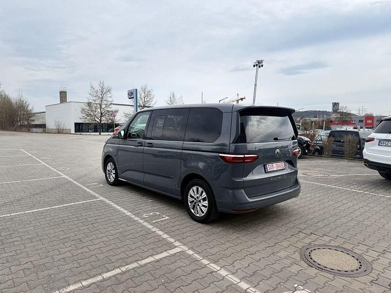 Gebraucht VW Multivan S 150 PS (110 kW) 2025 Grau Van