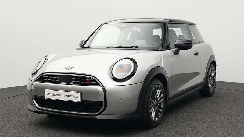Grau Gebraucht 2024 Mini Cooper S Classic Kleinwagen | 27.207 € (Superpreis) - Bild 1/4