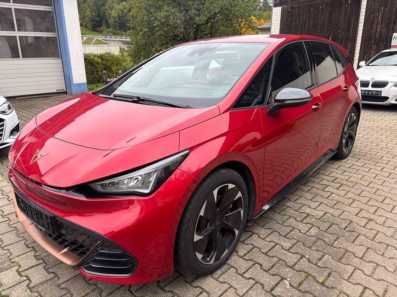Rayleighrot Gebraucht 2022 Cupra Born Kleinwagen | 26.900 € (Guter Preis) - Bild 1/4