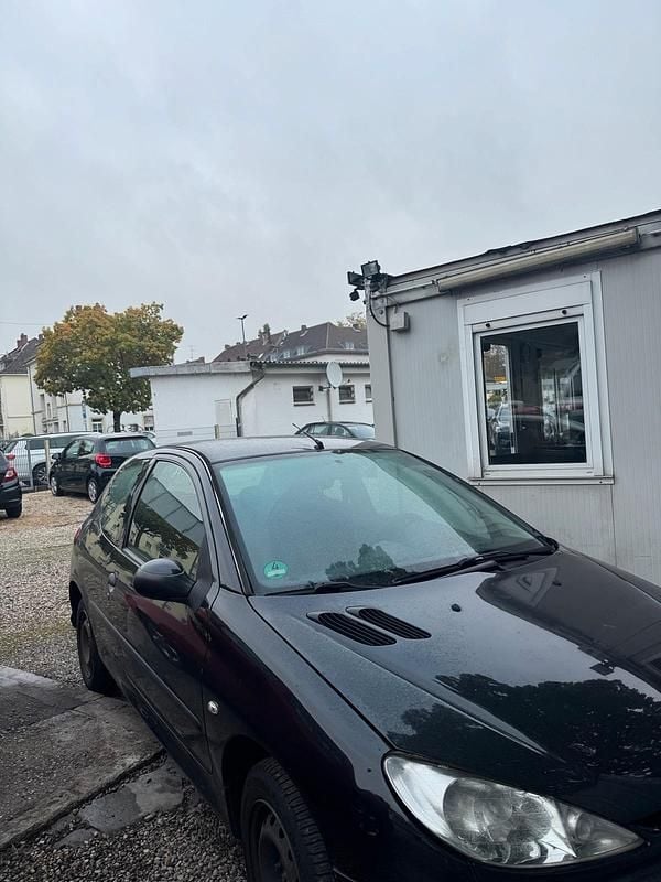 Schwarz Gebraucht 2007 Peugeot 206 Kleinwagen | 1.800 € (Fairer Preis) - Bild 1/4