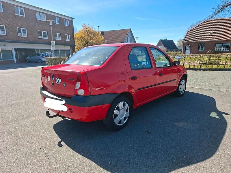Używany Dacia Logan 75 KM (55 kW) 2007 Czerwony Sedan/Limuzyna