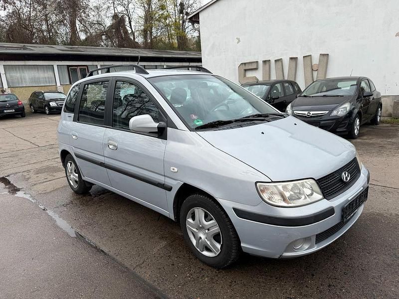 Second-hand Hyundai Matrix 110 CP (80 kW) 2006 Gri Monovolum