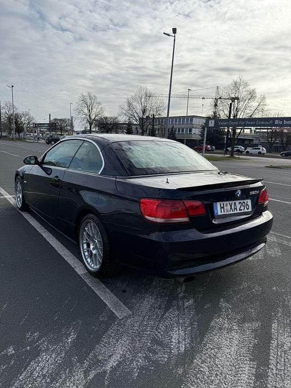Gebraucht BMW 320 Cabriolet 177 PS (130 kW) 2009 Blau Cabrio