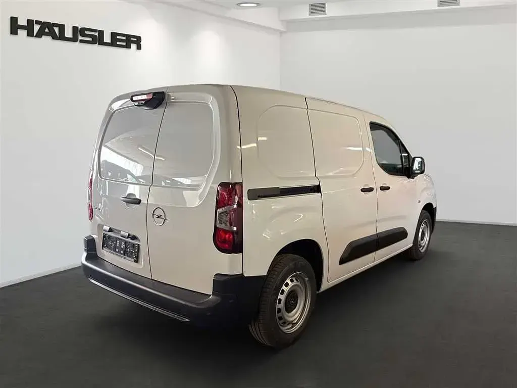Neu Opel Combo 102 PS (75 kW) 2026 Weiß Van / Kleinbus