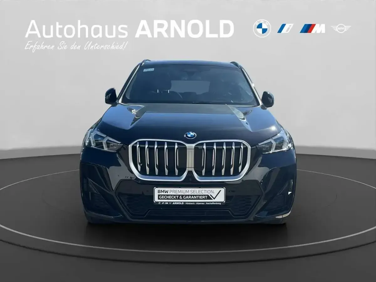 Gebraucht BMW X1 M Sport 156 PS (114 kW) 2025 Saphirschwarz SUV