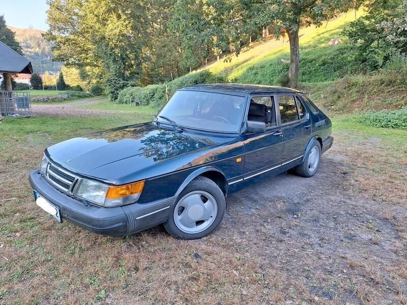 Blau Gebraucht 1993 Saab 900 Kleinwagen | 4.000 € - Bild 1/4