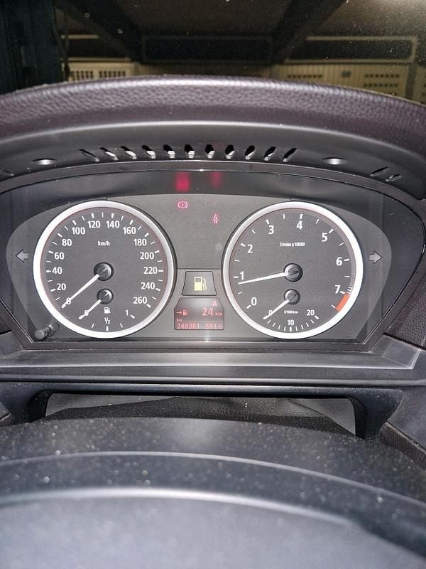 Second-hand BMW 525 218 CP (160 kW) 2005 Negru Berlinǎ