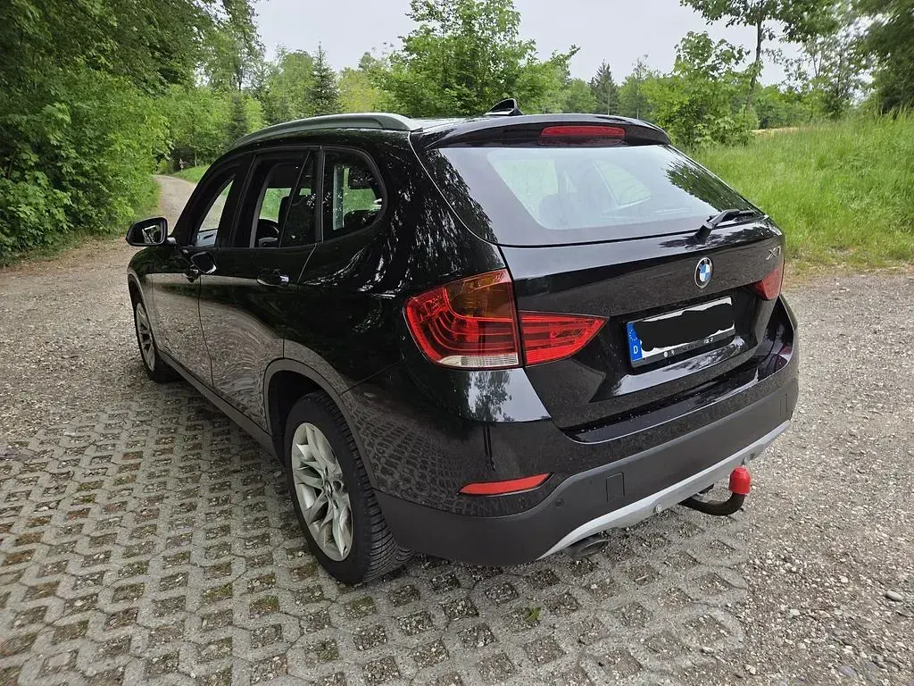 Gebraucht BMW X1 143 PS (105 kW) 2014 Schwarz SUV