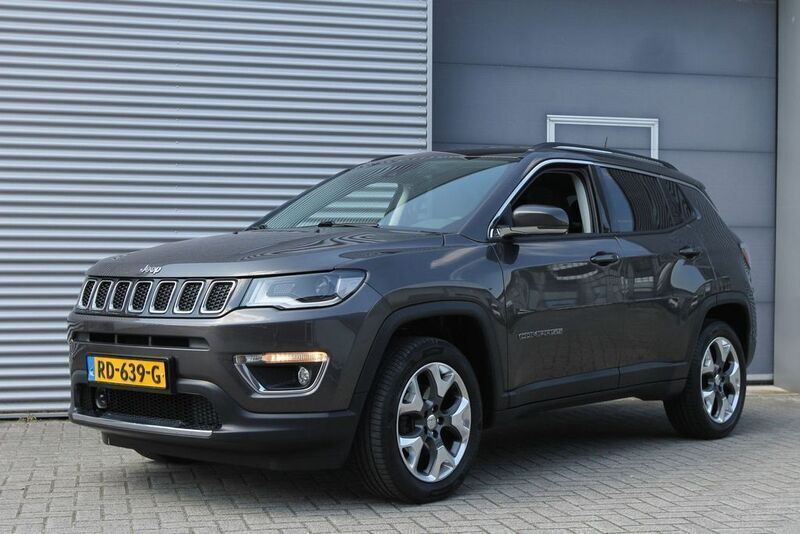 Gebraucht Jeep Compass Limited 170 PS (125 kW) 2017 Grau SUV