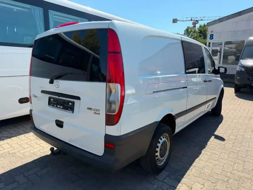 Gebraucht Mercedes Vito 163 PS (119 kW) 2014 Arktikweiss Van