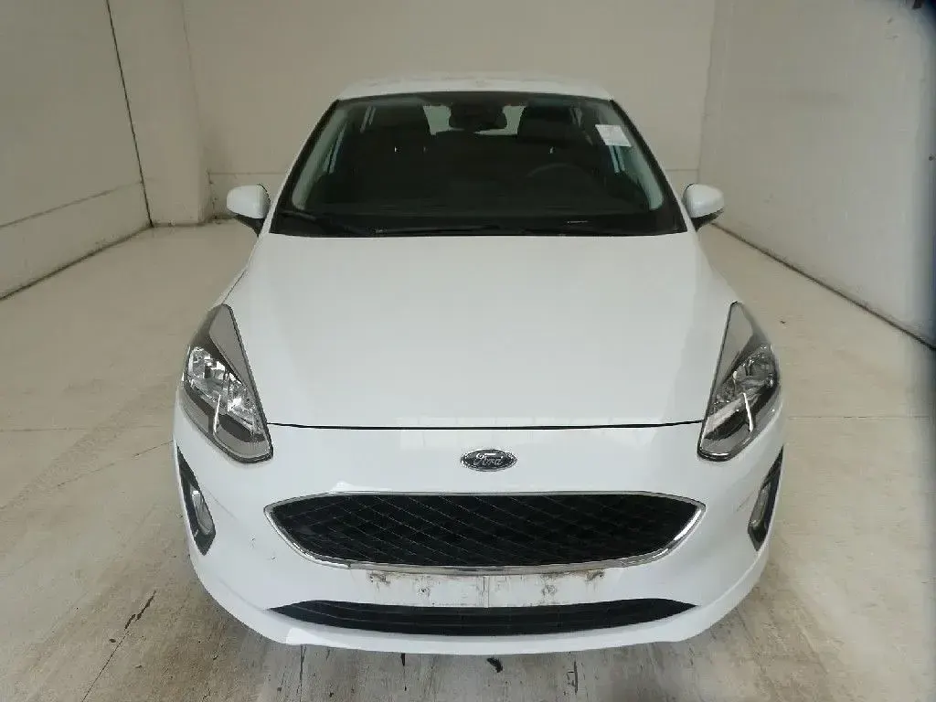 Gebraucht Ford Fiesta 69 PS (50 kW) 2019 Weiß Kleinwagen