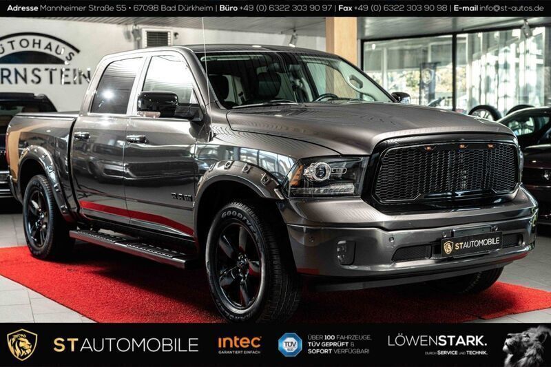 Grau Gebraucht 2017 Dodge Ram Abholung | 34.888 € (Fairer Preis) - Bild 1/4