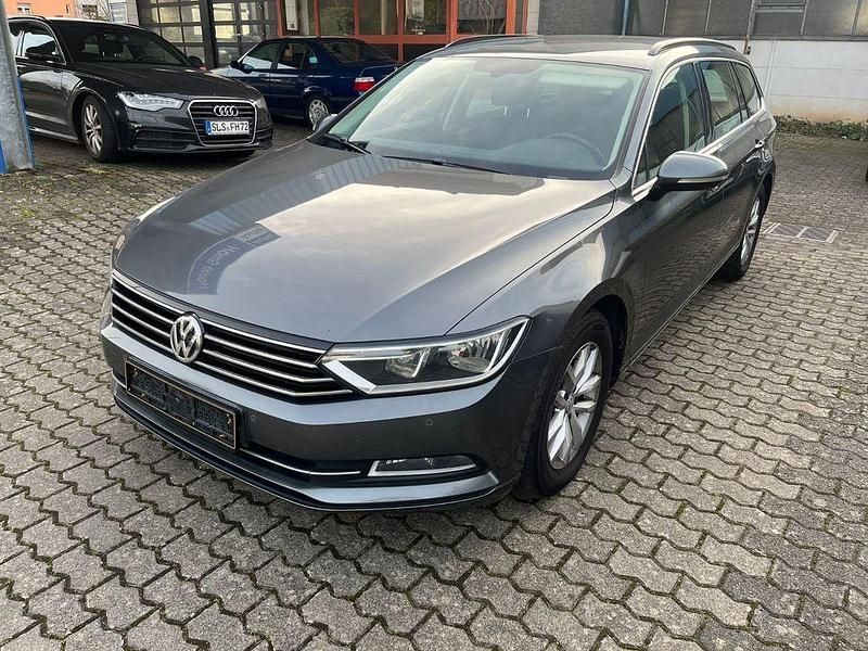 Second-hand VW Passat 150 CP (110 kW) 2017 Gri Berlinǎ