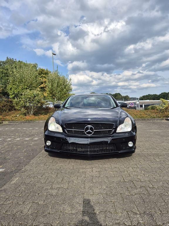 Gebraucht Mercedes CLS320 AMG 224 PS (164 kW) 2010 Schwarz Limousine