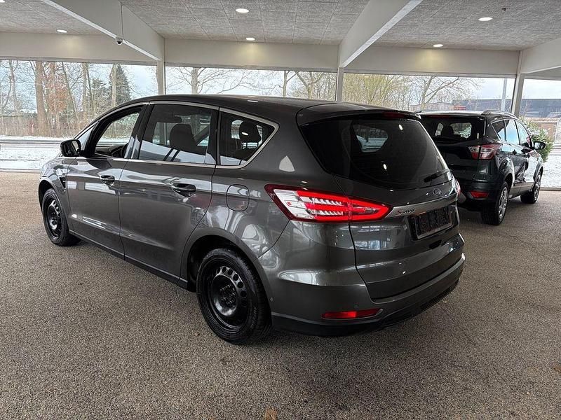 Gebraucht Ford S-MAX S 160 PS (117 kW) 2016 Grau Van / Kleinbus