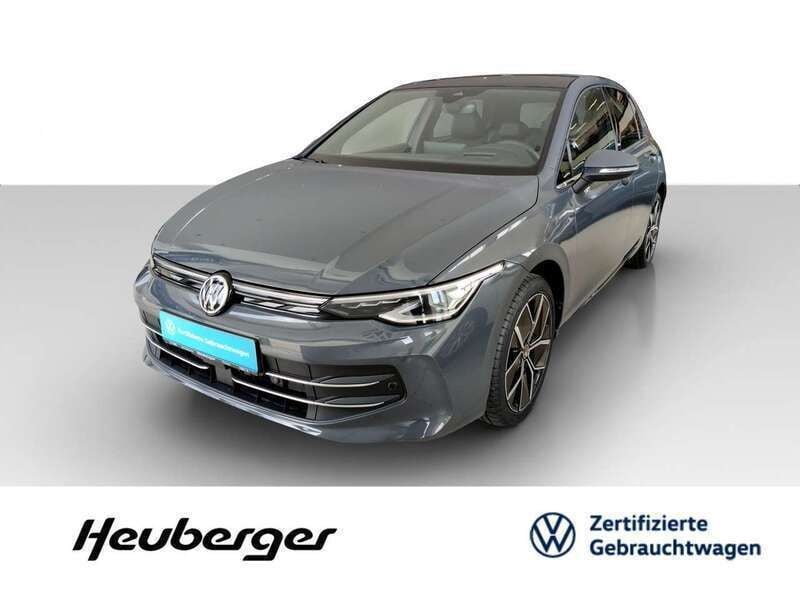 Grau Gebraucht 2024 VW Golf VIII Edition Limousine | 32.950 € (Fairer Preis) - Bild 1/1