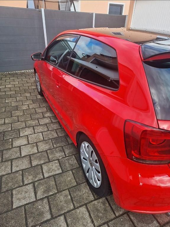 Gebraucht VW Polo Life 105 PS (77 kW) 2014 Rot Kleinwagen