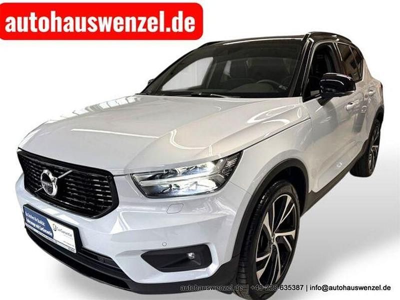 Glacier silver (metallic) Gebraucht 2021 Volvo XC40 R-Design SUV | 32.500 € (Fairer Preis) - Bild 1/4