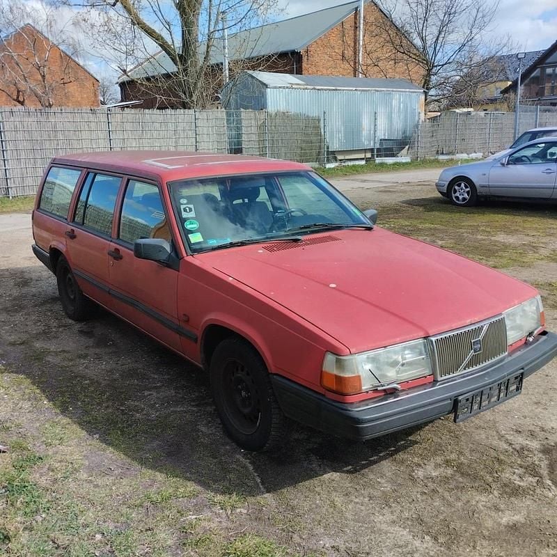 Gebraucht Volvo 940 112 PS (82 kW) 1992 Rot Kombi