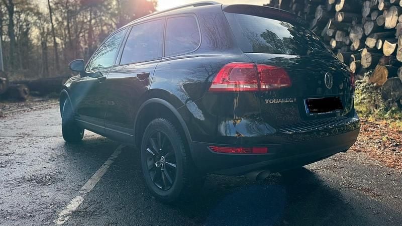 Schwarz Gebraucht 2012 VW Touareg SUV | 12.500 € (Superpreis) - Bild 1/4