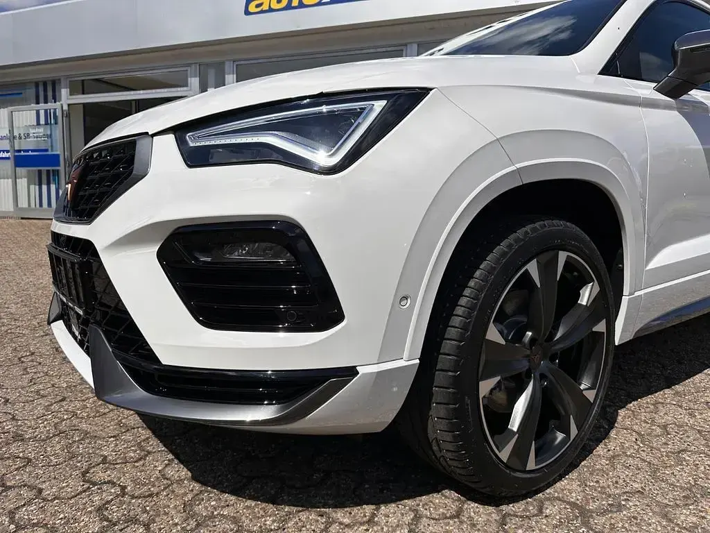 Neu Cupra Ateca 150 PS (110 kW) 2026 Weiß SUV