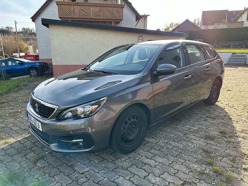 Grau Gebraucht 2017 Peugeot 308 SW Kombi | 9.500 € (Superpreis) - Bild 1/4
