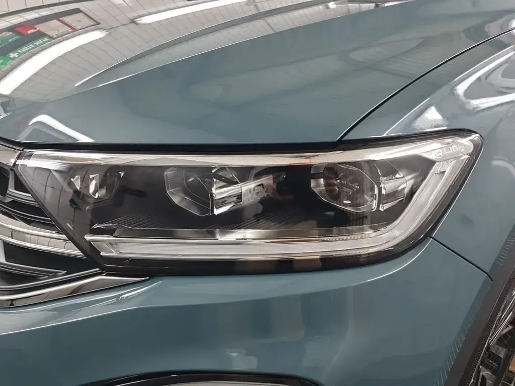 Neu VW T-Roc Cabriolet 150 PS (110 kW) 2025 Schwarz Cabrio