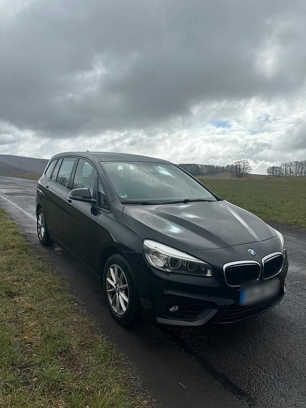 Gebraucht BMW 218 150 PS (110 kW) 2016 Schwarz Kombi