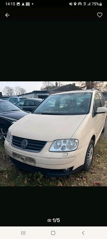 Gelb Gebraucht 2005 VW Touran Van / Kleinbus | 900 € (Superpreis) - Bild 1/4
