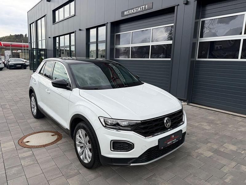 Gebraucht VW T-Roc Sport 150 PS (110 kW) 2019 Weiß SUV