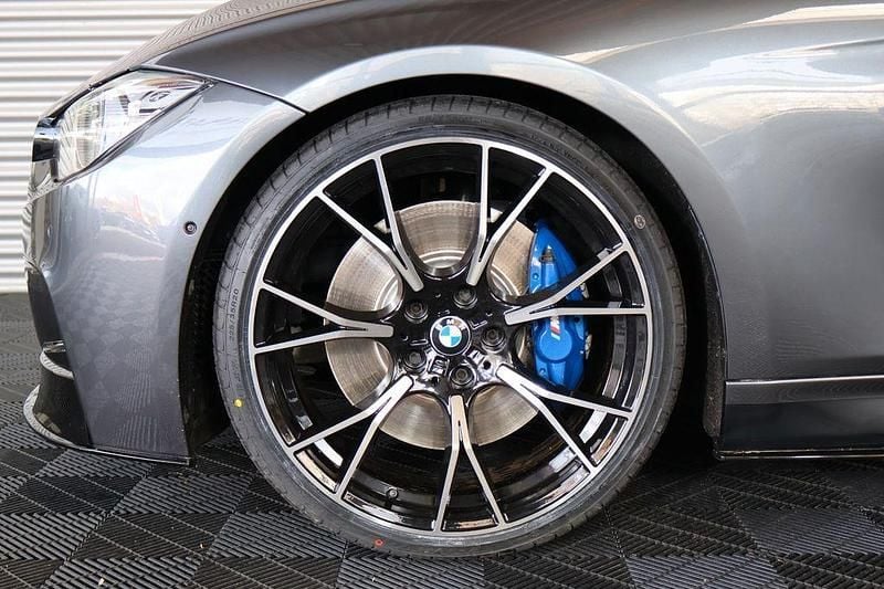 Gebraucht BMW 340 Performance 360 PS (264 kW) 2017 Grau Limousine