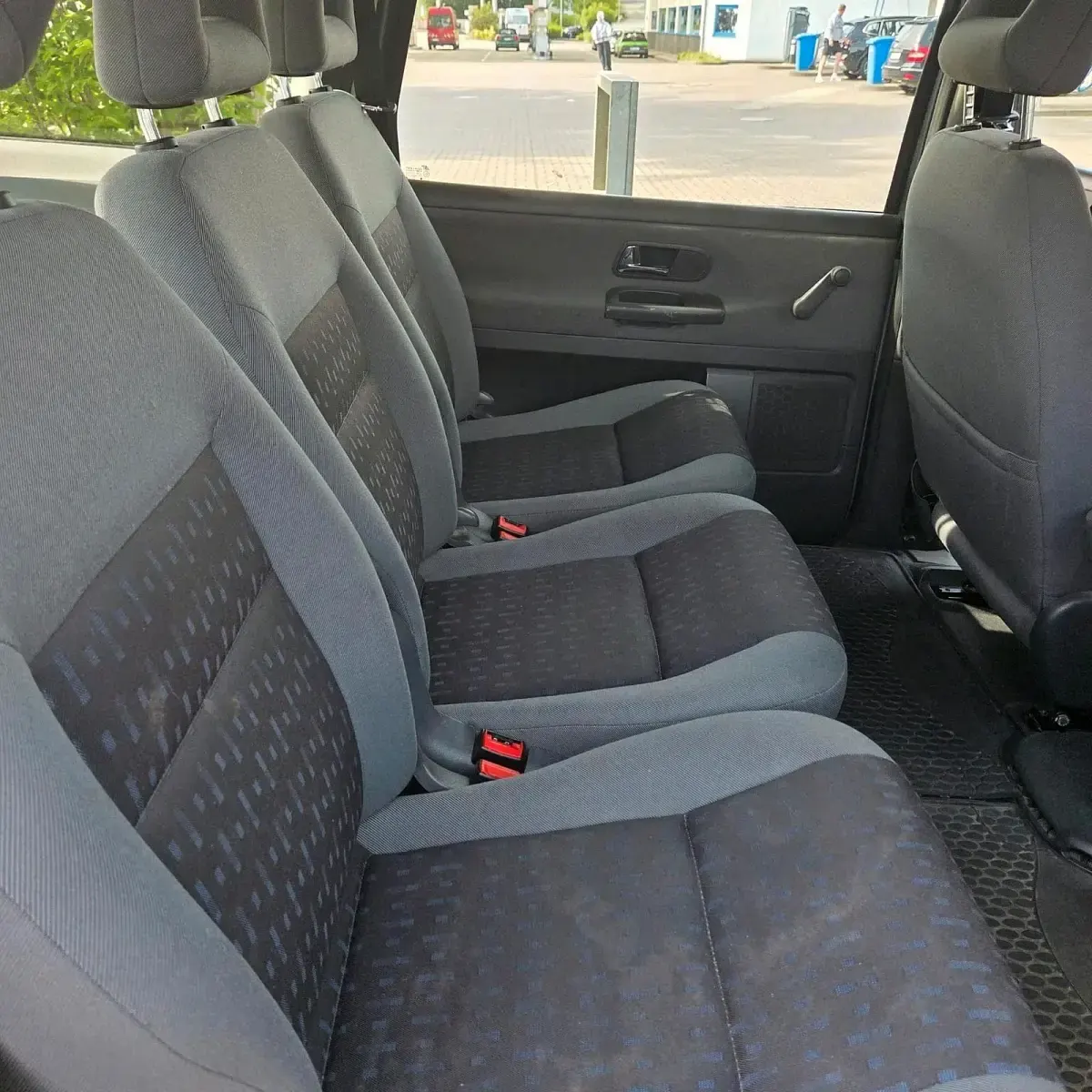 Gebraucht Ford Galaxy 140 PS (102 kW) 2003 Silber Van / Kleinbus