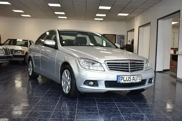 Używany Mercedes C220 170 KM (125 kW) 2007 Sedan/Limuzyna