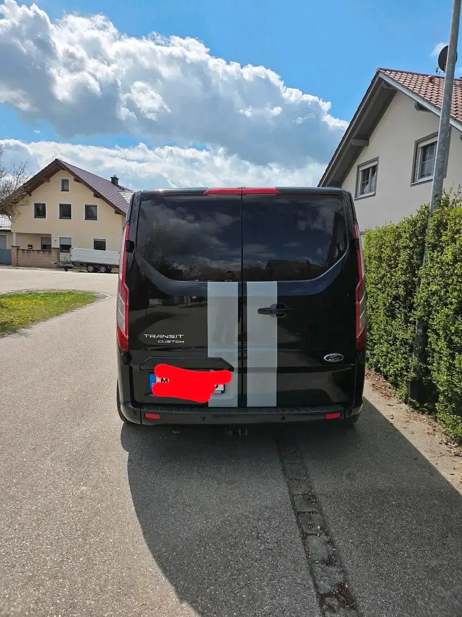 Second-hand Ford Transit Custom Sport 155 CP (114 kW) 2016 Negru Monovolum