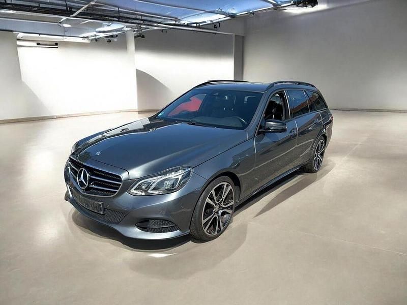 Second-hand Mercedes E300 231 CP (169 kW) 2015 Gri Break