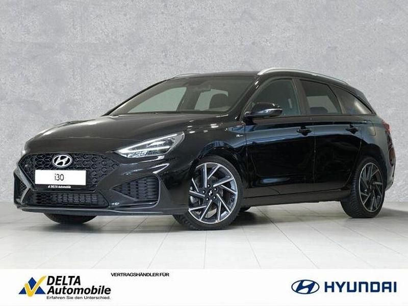 Schwarz Gebraucht 2023 Hyundai i30 N Line Kombi | 22.480 € (Fairer Preis) - Bild 1/4