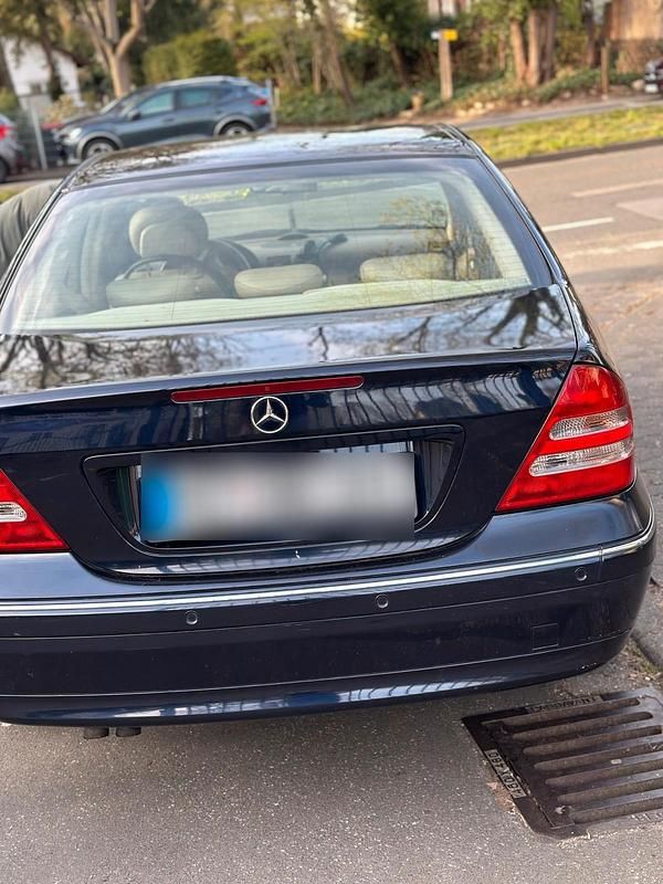 Gebraucht Mercedes C200 150 PS (110 kW) 2001 Blau Limousine