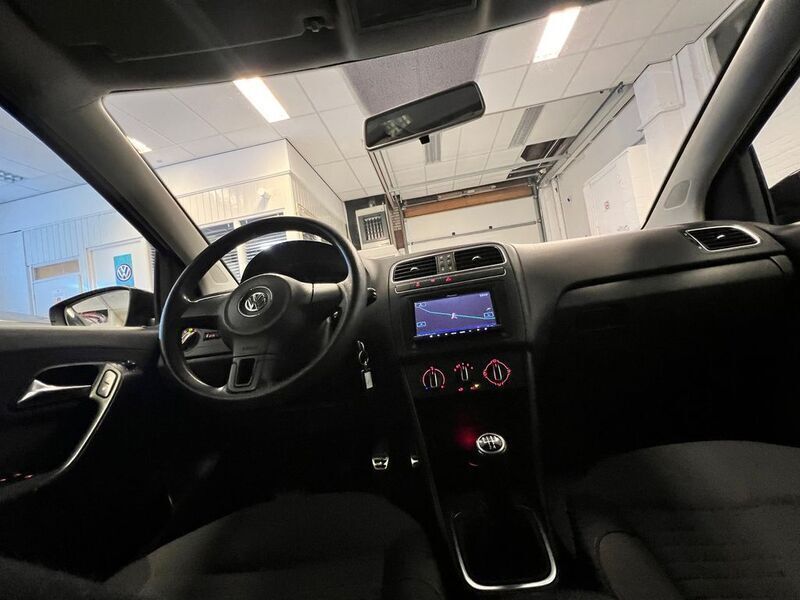 Gebraucht VW Polo 90 PS (66 kW) 2012 Schwarz Limousine