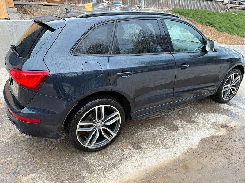 Gebraucht Audi SQ5 Ambiente 313 PS (230 kW) 2015 Blau SUV