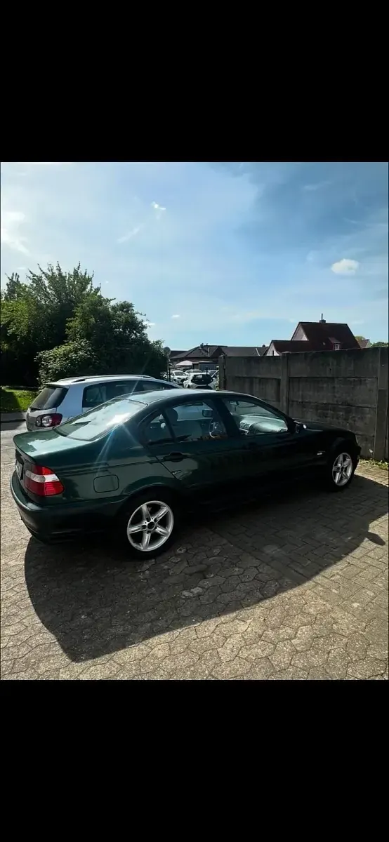 Occasion BMW 320 136 ch (100 kW) 2000 Vert Berline