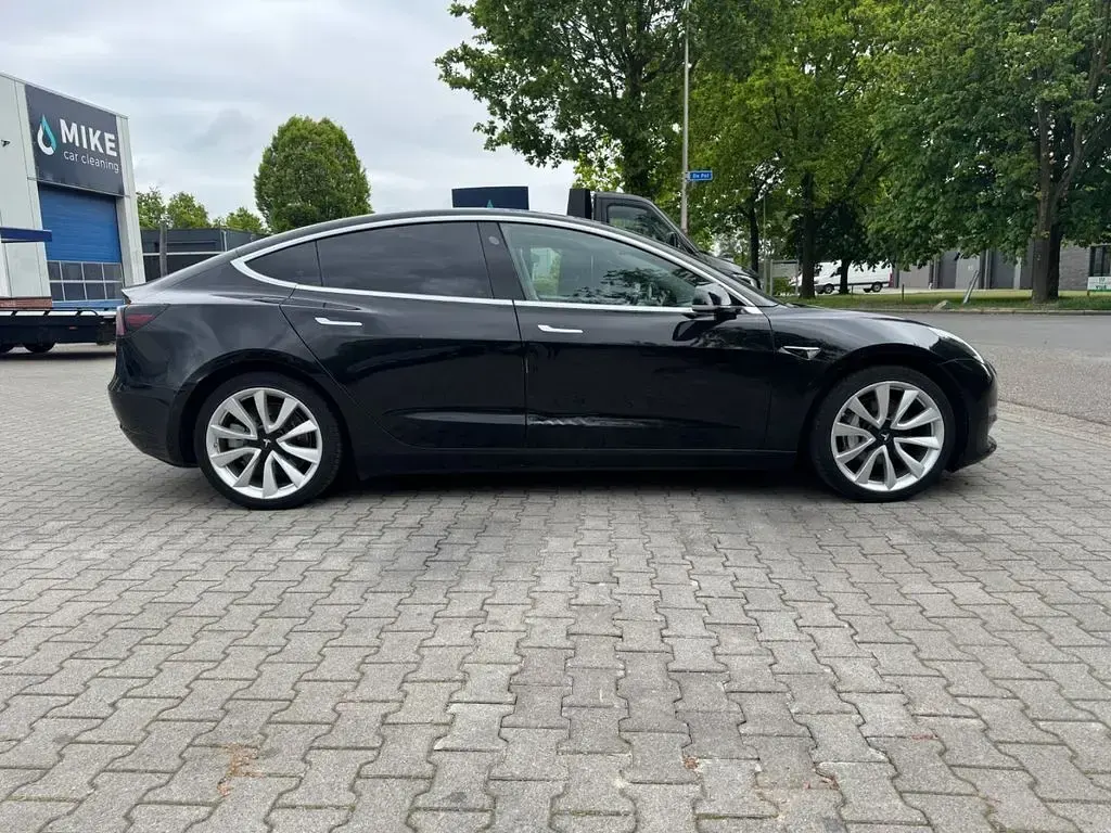 Occasion Tesla Model 3 258 kW (351 ch) 2019 Noir Berline