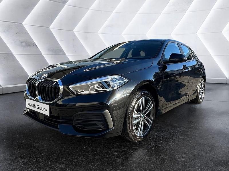 Schwarz Gebraucht 2022 BMW 118 Advantage Kleinwagen | 22.900 € (Fairer Preis) - Bild 1/4