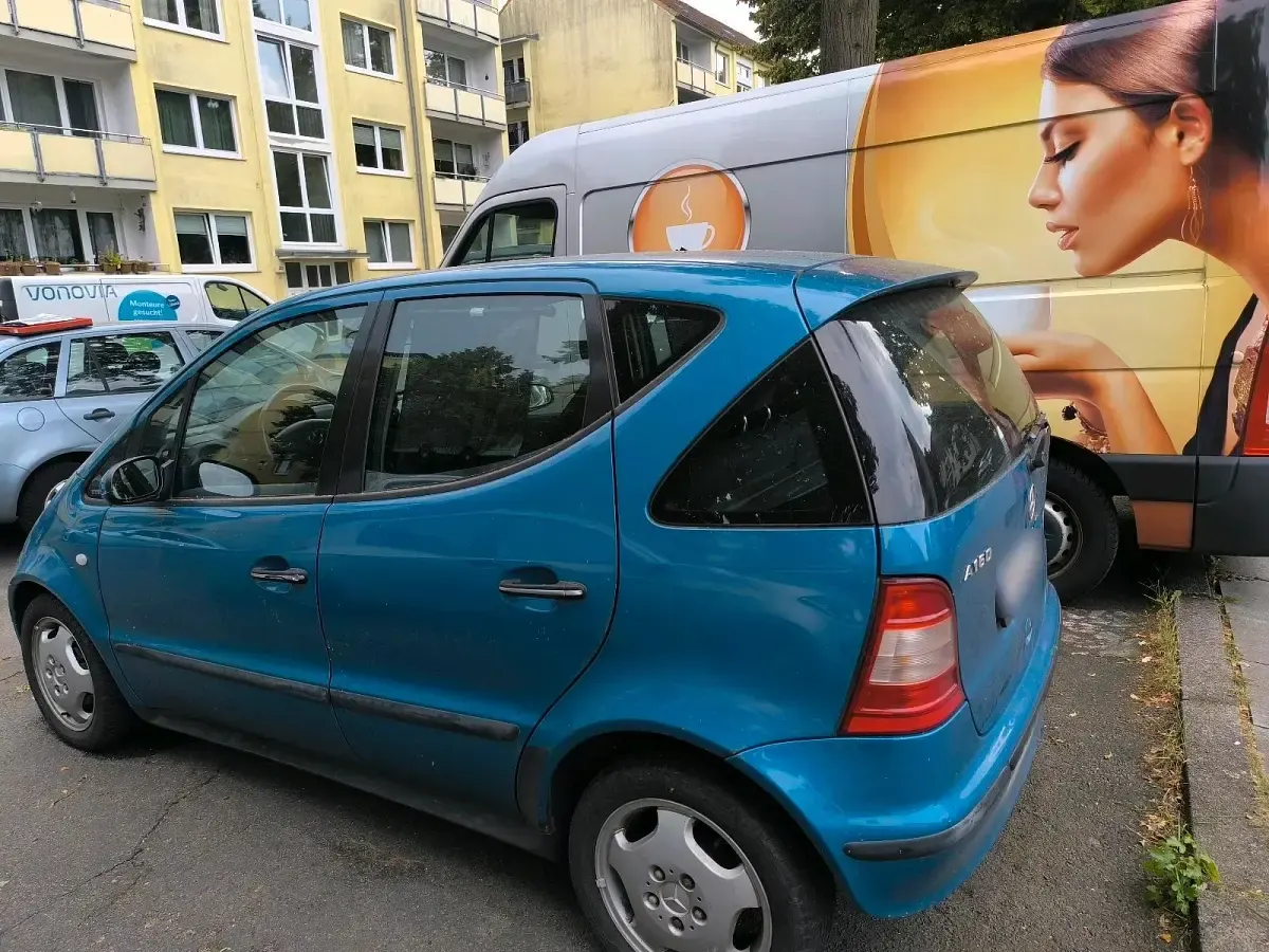 Gebraucht Mercedes A160 75 PS (55 kW) 2001 Blau Kleinwagen